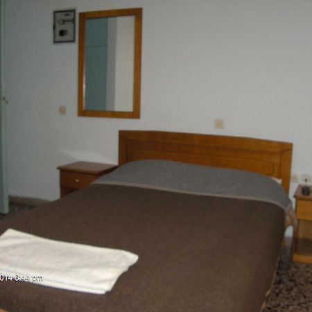 Hotel Savvas à Agios Thomas  Extérieur photo
